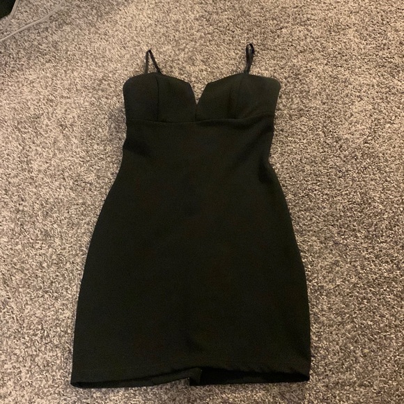 Black mini dress from Windsor - Picture 1 of 3